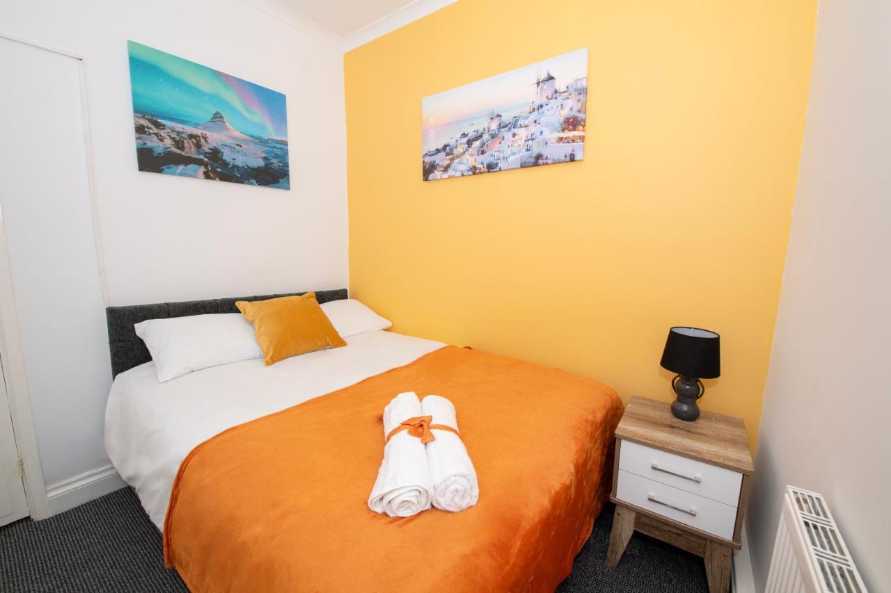 Versatile Cozy & Spacious Comfort Hull Apartments Kingston upon Hull Bagian luar foto