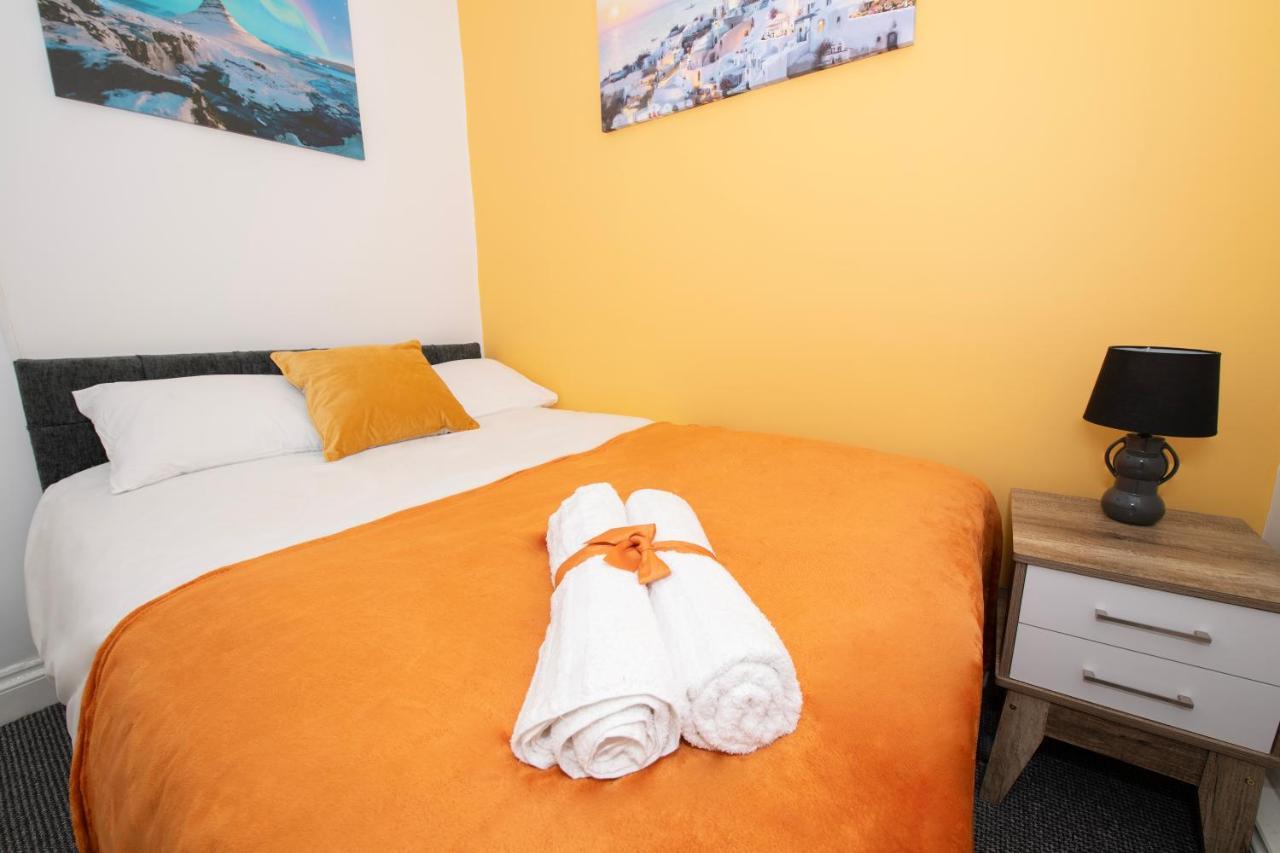 Versatile Cozy & Spacious Comfort Hull Apartments Kingston upon Hull Bagian luar foto