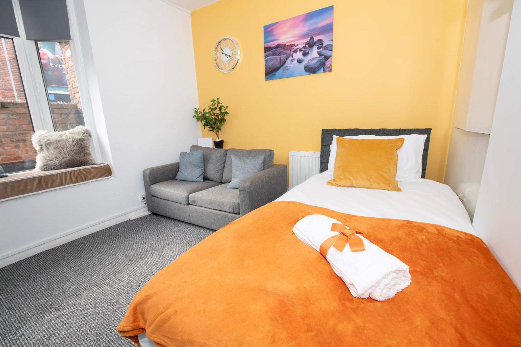 Versatile Cozy & Spacious Comfort Hull Apartments Kingston upon Hull Bagian luar foto