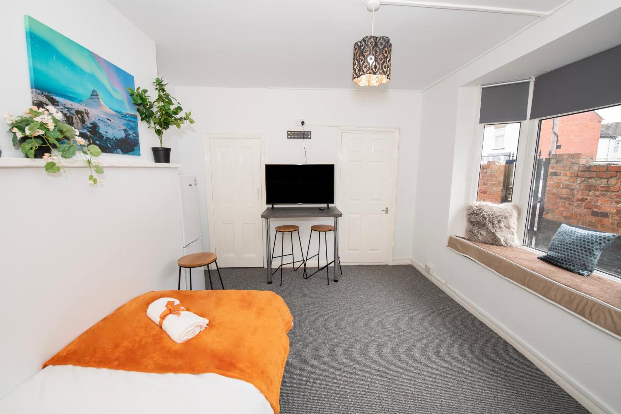 Versatile Cozy & Spacious Comfort Hull Apartments Kingston upon Hull Bagian luar foto