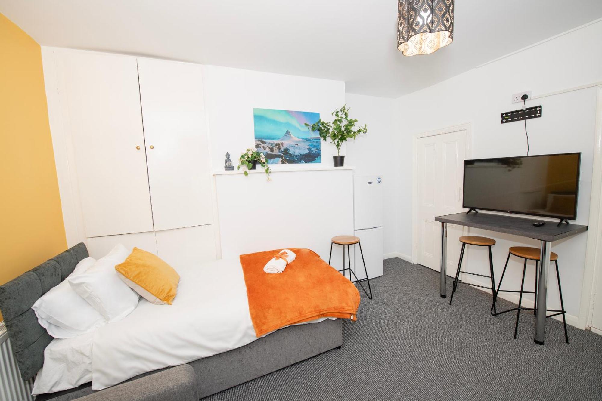 Versatile Cozy & Spacious Comfort Hull Apartments Kingston upon Hull Bagian luar foto