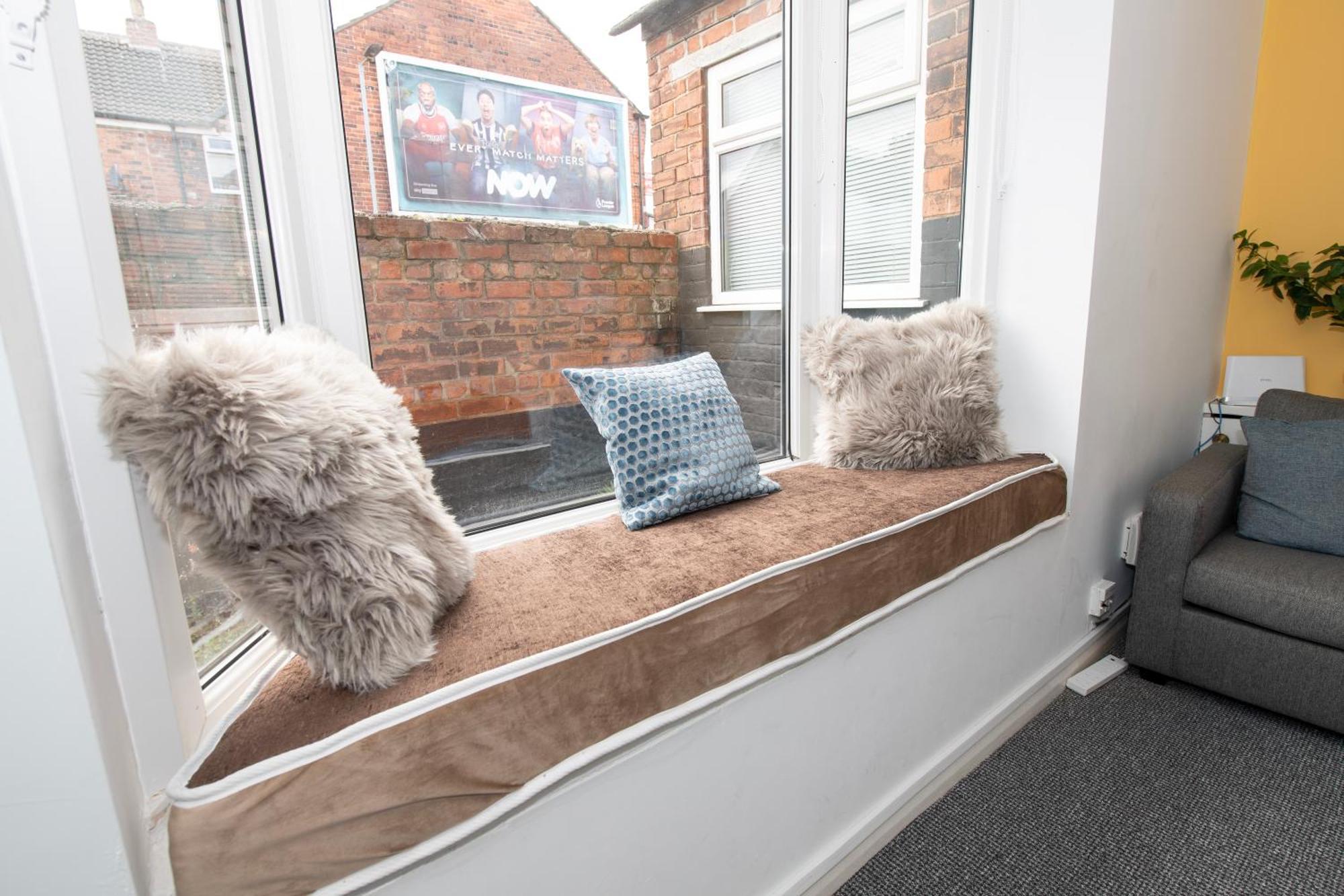 Versatile Cozy & Spacious Comfort Hull Apartments Kingston upon Hull Bagian luar foto