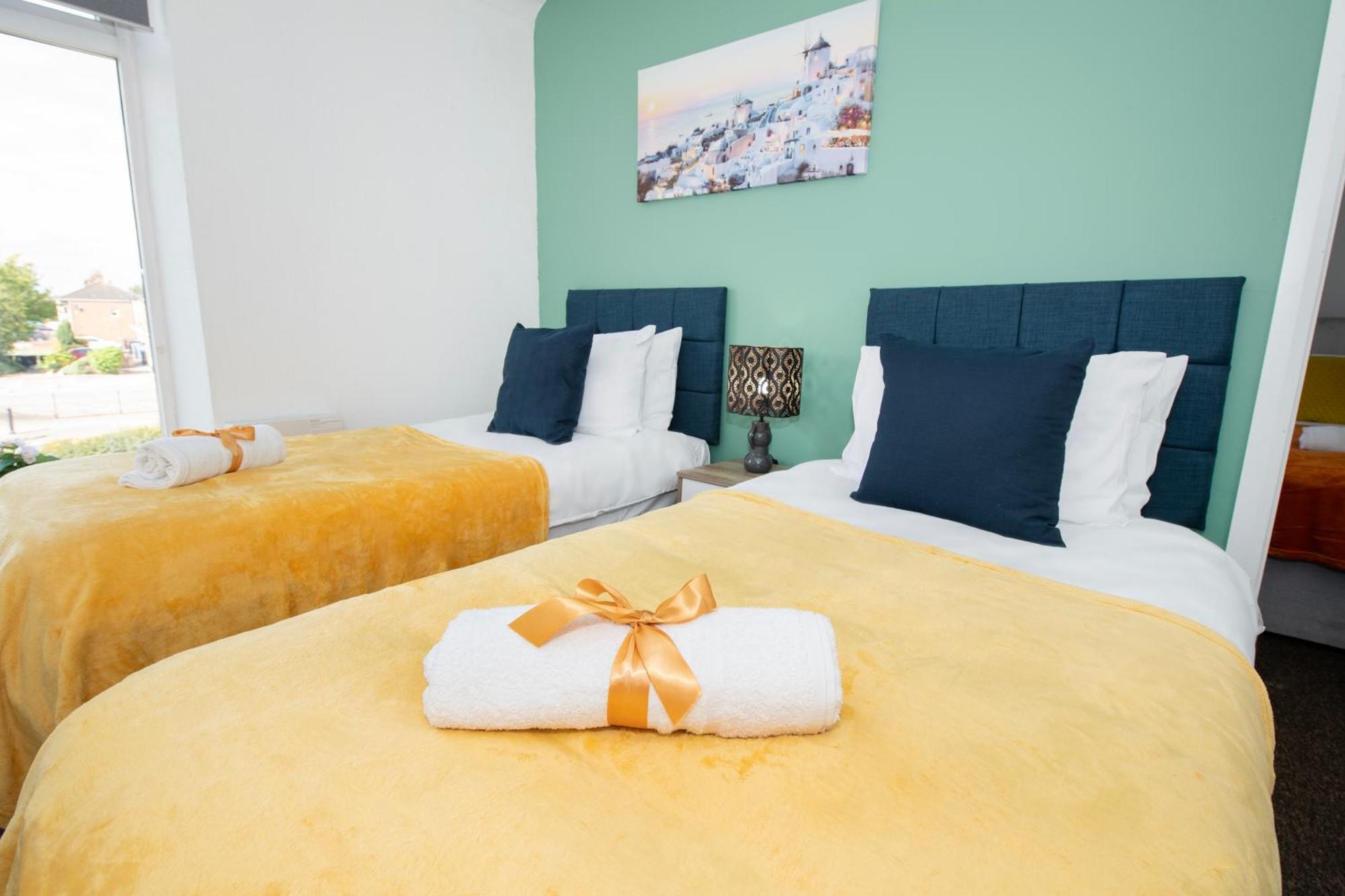 Versatile Cozy & Spacious Comfort Hull Apartments Kingston upon Hull Bagian luar foto