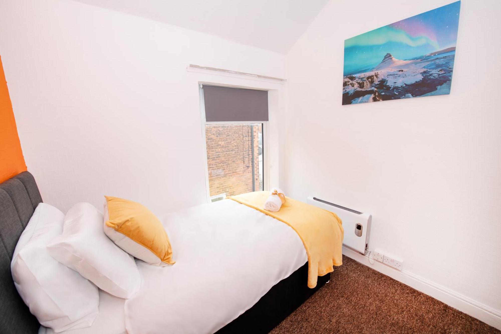 Versatile Cozy & Spacious Comfort Hull Apartments Kingston upon Hull Bagian luar foto